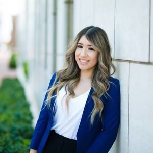 Meet your Posher, Vianey